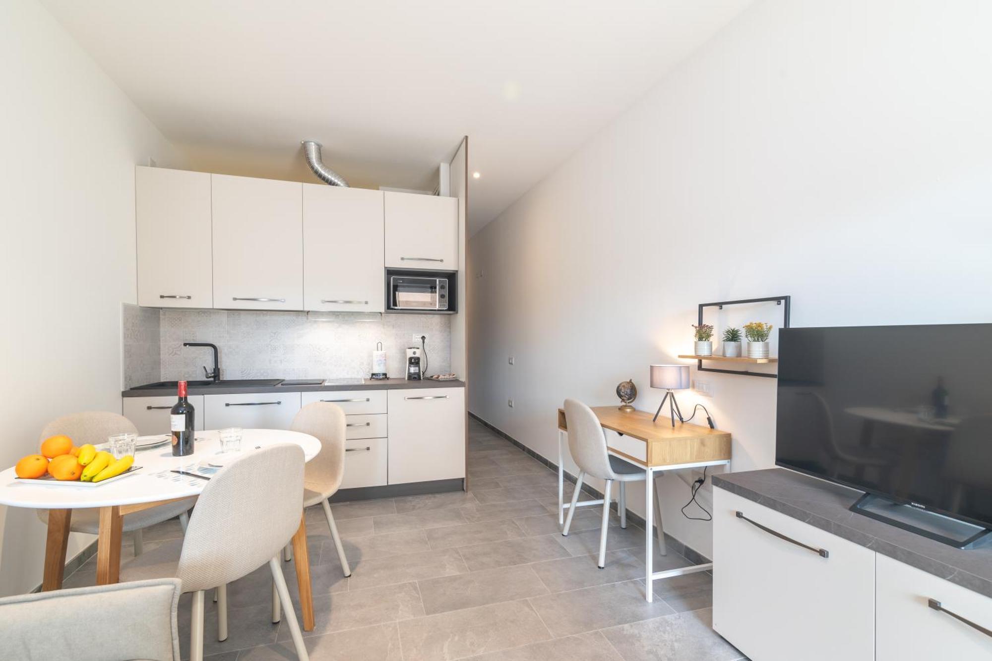 Isola 1 And 2 - Happy Appartement